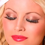 Eyelashes with Triangle Crystals