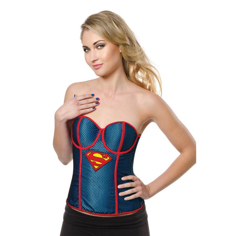 DC Superhereos Supergirl Nail Art Kit for the 2022 Costume season.
