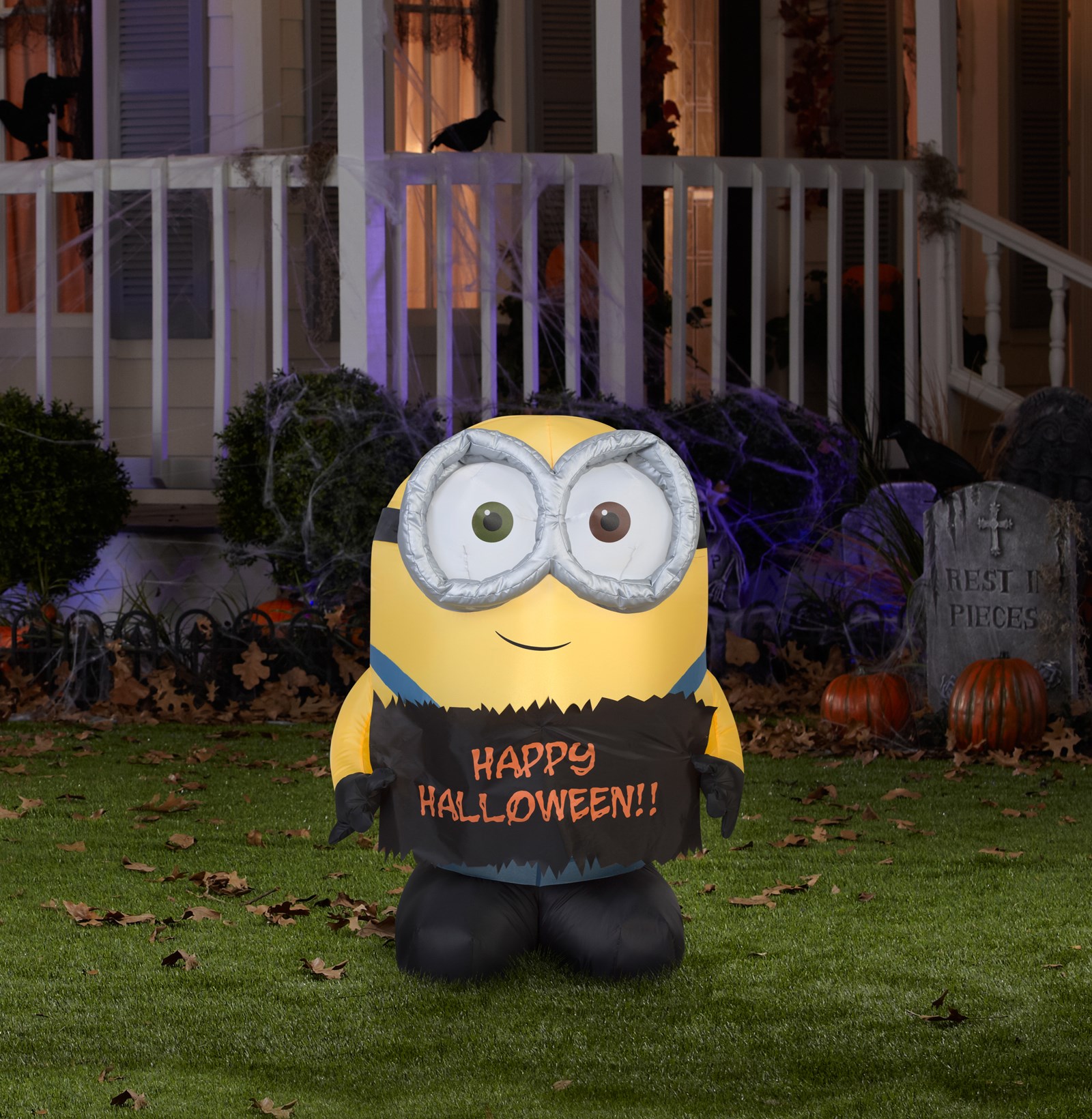 Minion Bob Outdoor 4 Foot Halloween Airblown Decoration